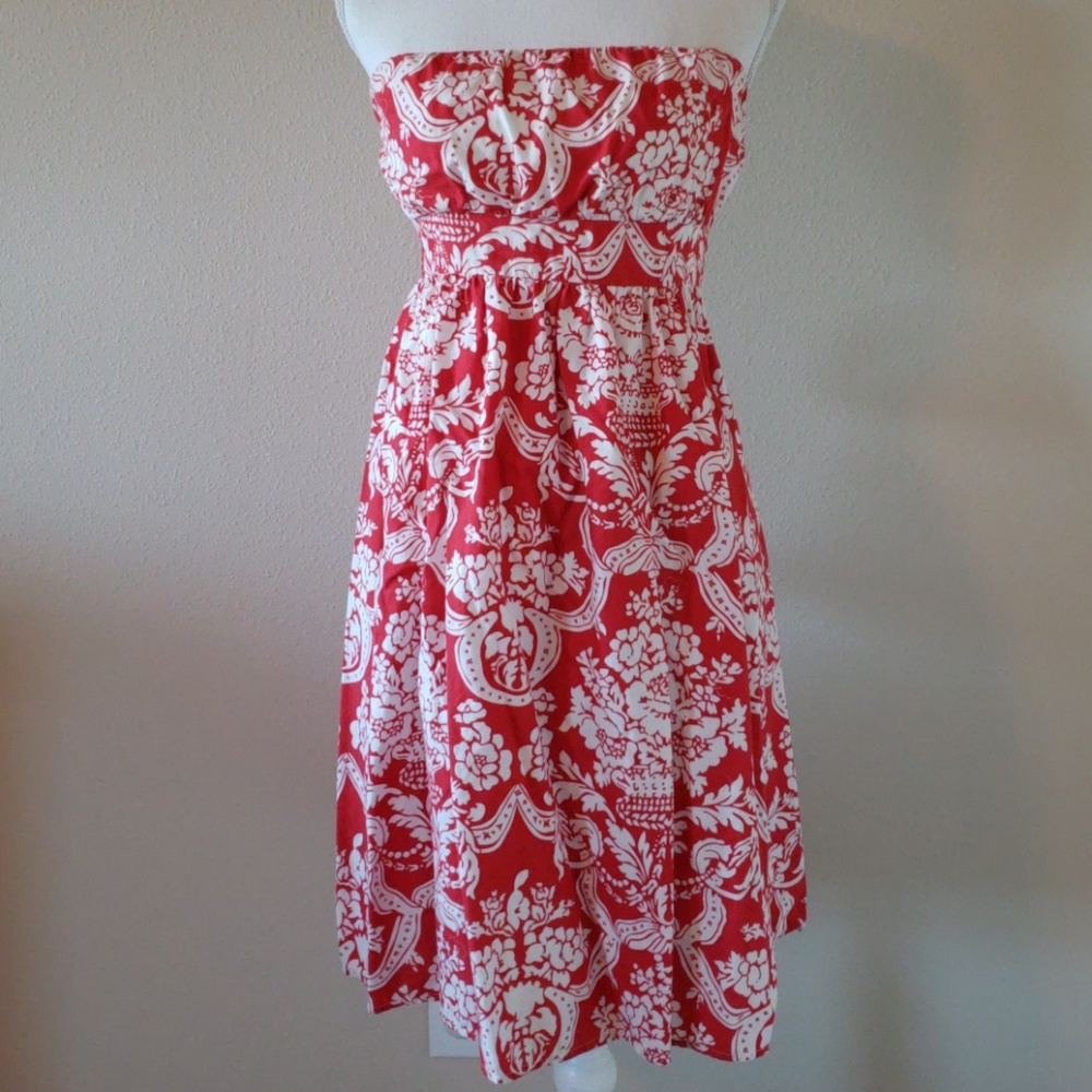 Red and white floral dress🌷